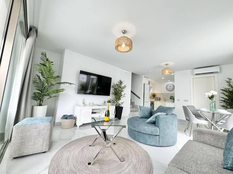 Welcome To Villa Bali A Luxurious Modern Getaway Los Cristianos  Exteriér fotografie